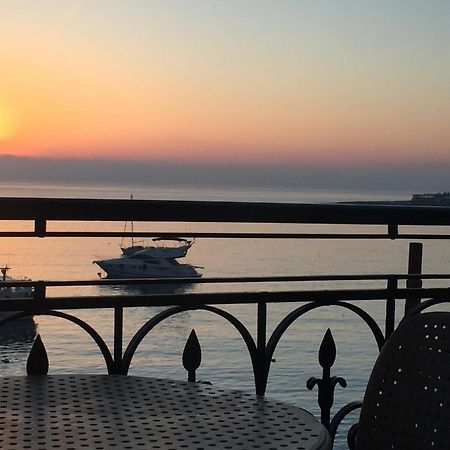 Appartamento Maltese Balcony San Giuliano Esterno foto