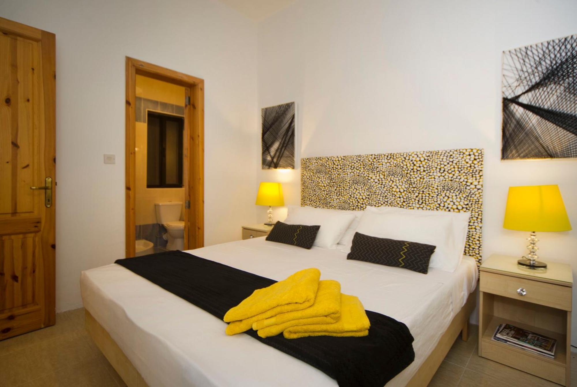 Appartamento Maltese Balcony San Giuliano Esterno foto