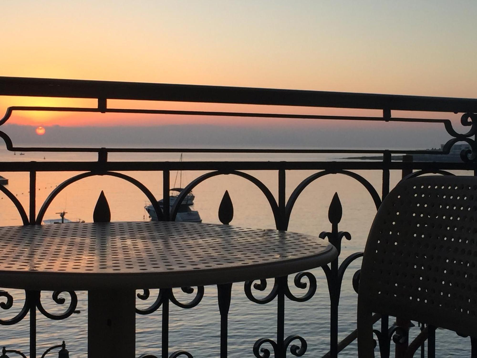 Appartamento Maltese Balcony San Giuliano Esterno foto