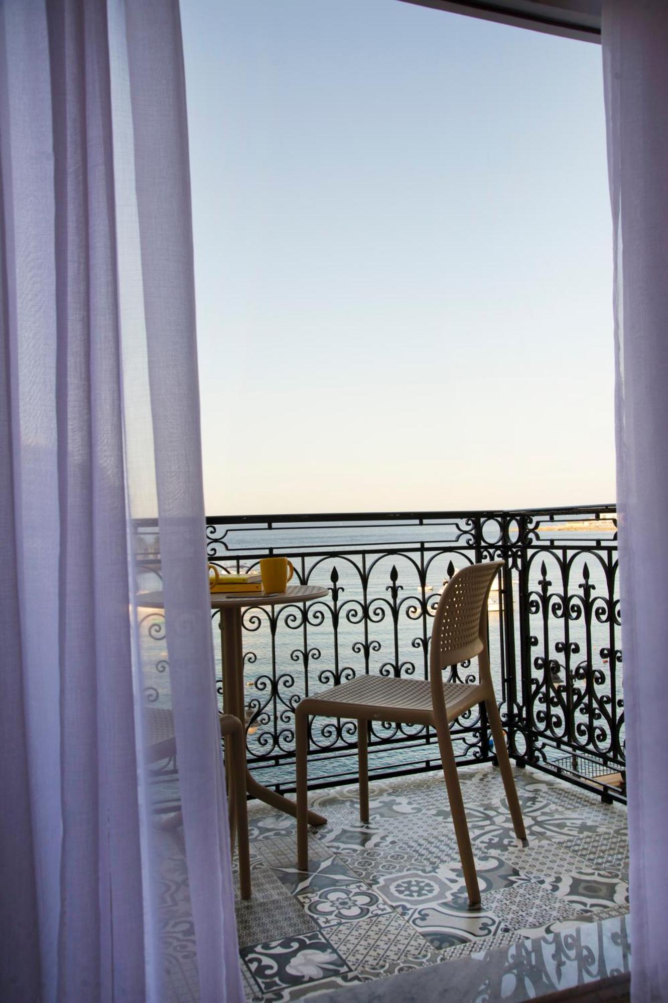 Appartamento Maltese Balcony San Giuliano Esterno foto