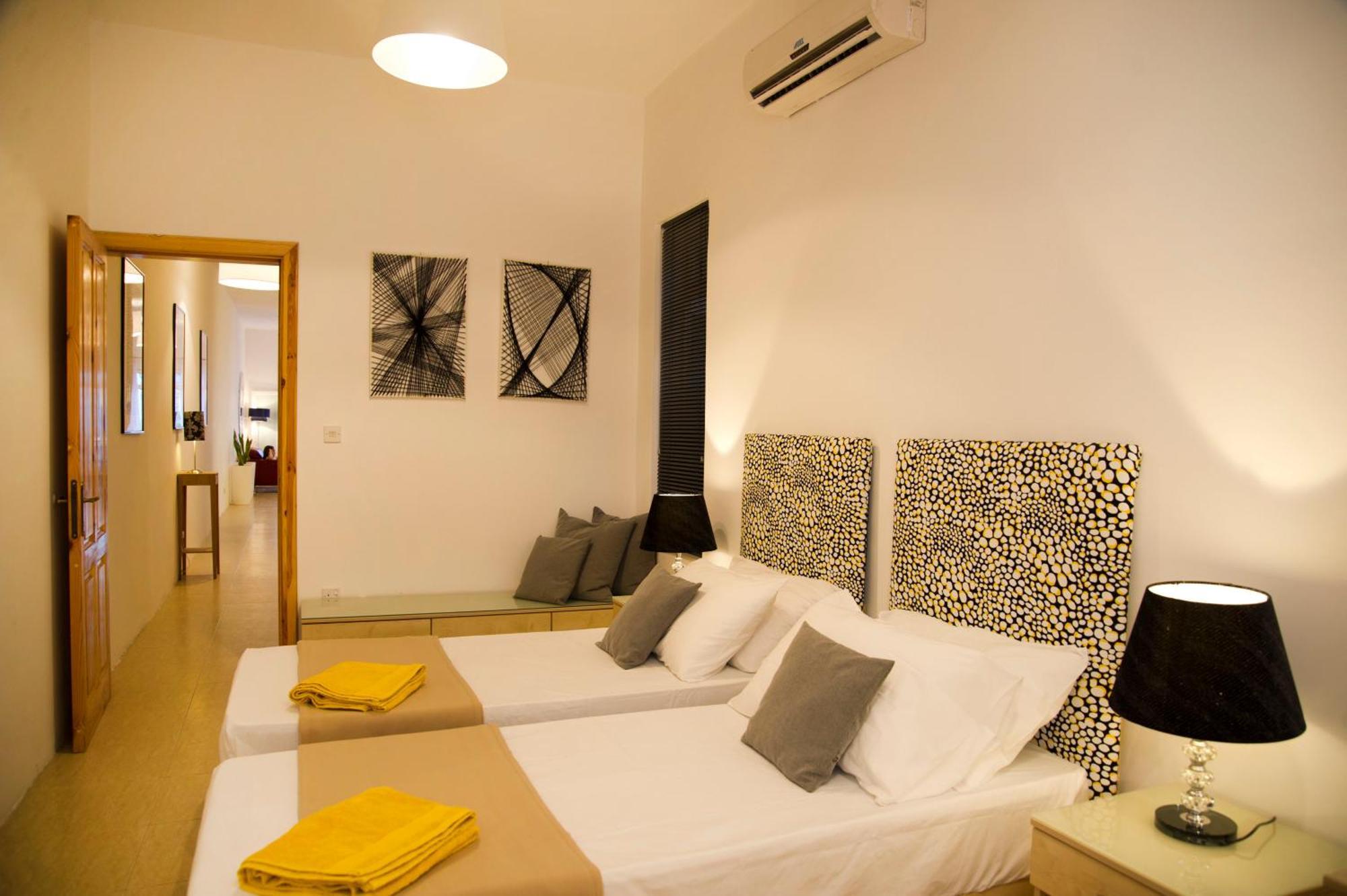 Appartamento Maltese Balcony San Giuliano Esterno foto